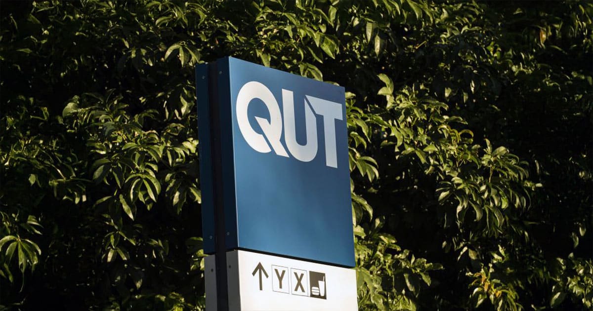 QUT campus sign