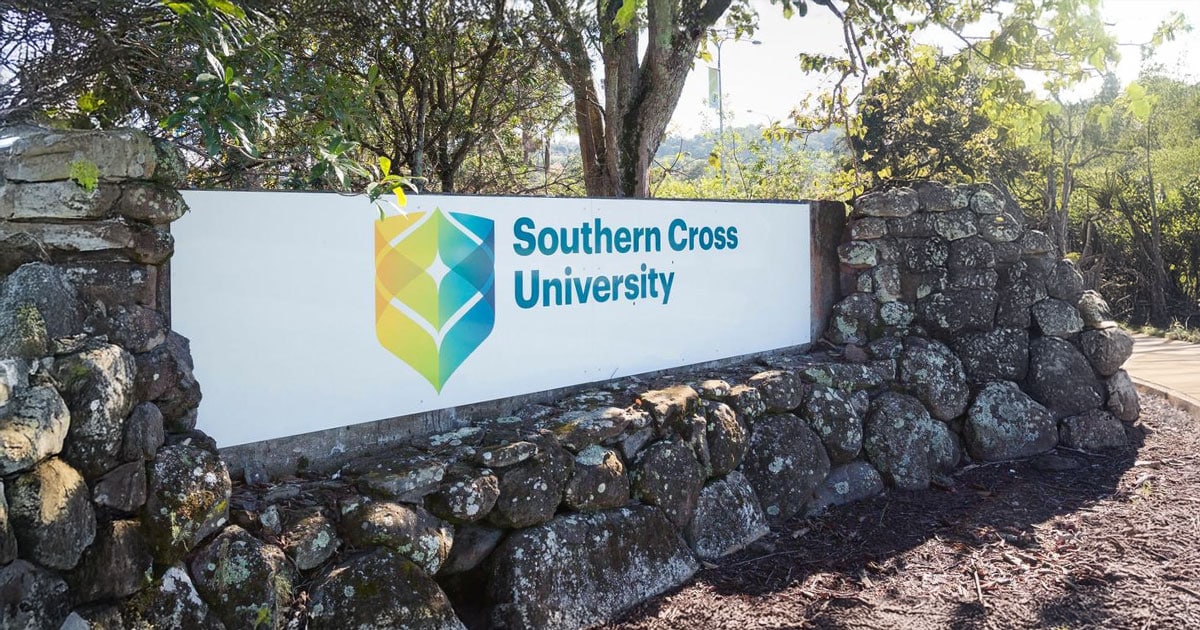 Southern Cross University campus sign