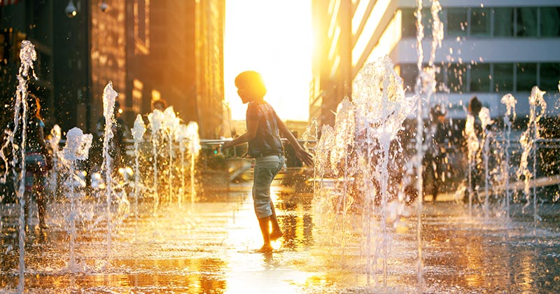 City fountain space feature